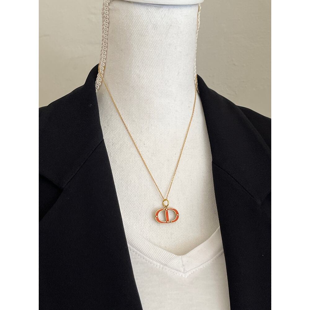 DIOR Vintage Necklace Zipper Pull Pendant Coral Enamel CD Logo Gold Tone Charm - Picture 4 of 9